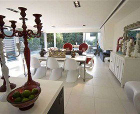 La Maison Pacifique - Accommodation in Brisbane 1