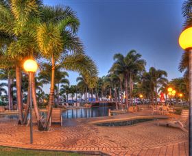 Rollingstone Beach Front Resort - Accommodation in Brisbane 0