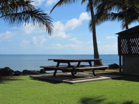 Tropical Beach Caravan Park - Accommodation in Brisbane 1