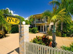 While Away Bed And Breakfast - Accommodation in Brisbane 0