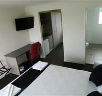 Dooleys Tavern and Motel Springsure - Accommodation in Brisbane