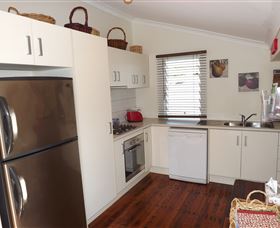 Red Ginger Bungalow - Accommodation in Brisbane 1