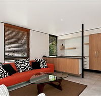 The Hastings Beach Houses - Accommodation in Brisbane