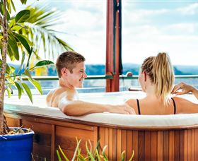 Lillypilly's Country Cottages - Accommodation in Brisbane 2
