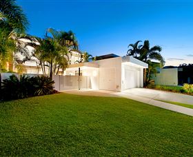 The Waterfront House - Accommodation in Brisbane 0