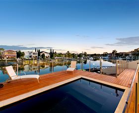 The Waterfront House - Accommodation in Brisbane 1