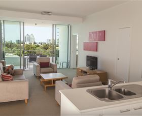 ULTIQA Freshwater Point Resort - Accommodation in Brisbane 3