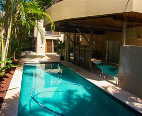 La Casa Sirena At Vogue Holiday Homes - Accommodation in Brisbane 0