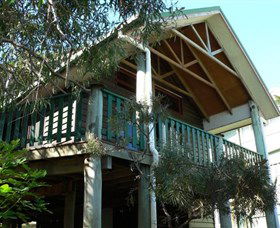 Salty Towers - Accommodation in Brisbane 0