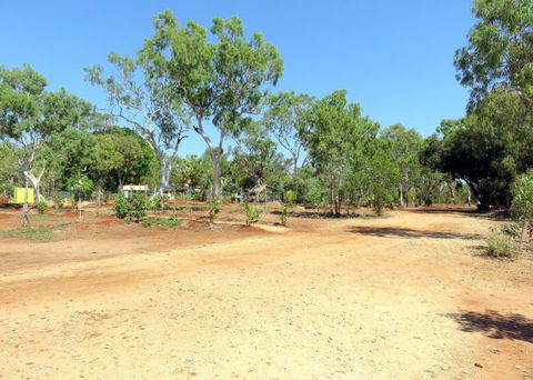 Bitter Springs Cabins And Camping - Accommodation in Brisbane 4
