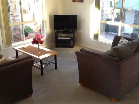Captain's Quarters Bermagui - Accommodation in Brisbane 4