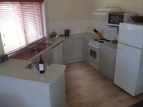 Captain's Quarters Bermagui - Accommodation in Brisbane 8