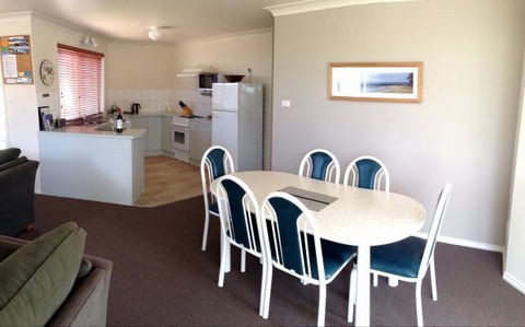 Captain's Quarters Bermagui - Accommodation in Brisbane 9