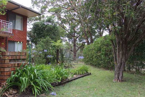 Castaway Holiday Units - Accommodation in Brisbane 2