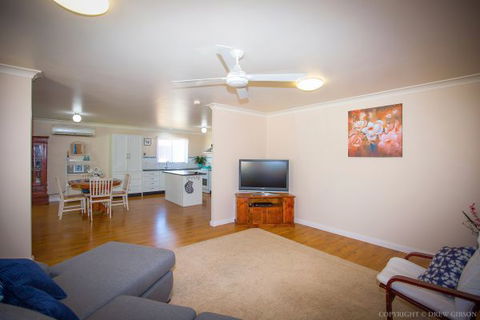 Dell-Lee Cottage - Accommodation in Brisbane 4