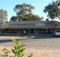 The Family Hotel - Accommodation in Brisbane