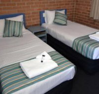 The Oaks Hotel Motel  - Accommodation in Brisbane