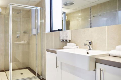 Manuka Park Apartments - Accommodation in Brisbane 10