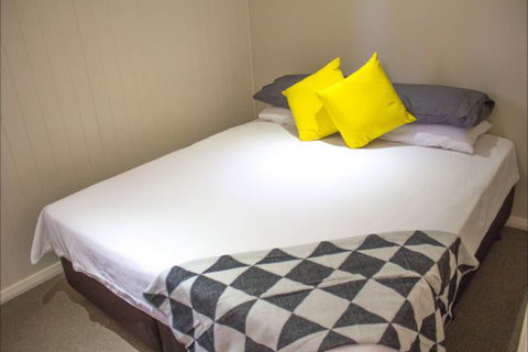 The Francis Retreat - Accommodation in Brisbane 5