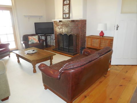 Book Keepers Cottage Waikerie - Accommodation in Brisbane 5