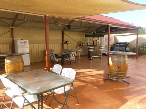 Country Cottages B&B - Accommodation in Brisbane 2
