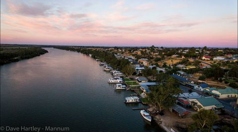 River Shack Rentals - Living The Dream - Accommodation in Brisbane 95