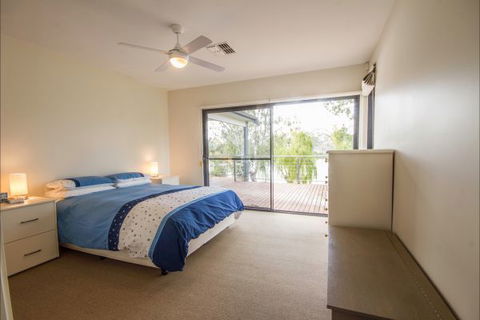 River Shack Rentals - Living The Dream - Accommodation in Brisbane 131