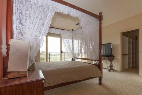 River Shack Rentals - Living The Dream - Accommodation in Brisbane 32