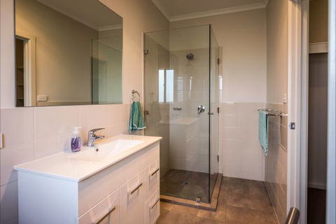 River Shack Rentals - Living The Dream - Accommodation in Brisbane 92