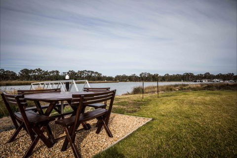 River Shack Rentals - Living The Dream - Accommodation in Brisbane 116