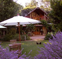 Lavender Hue - Accommodation in Brisbane