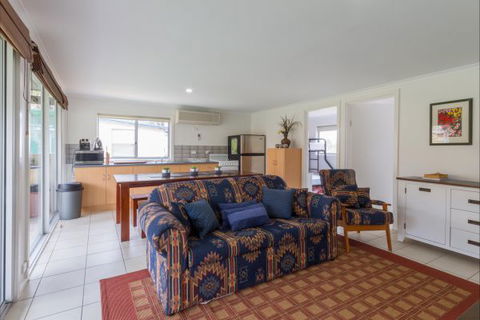 River Shack Rentals - Living The Dream - Accommodation in Brisbane 11