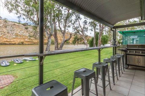 River Shack Rentals - Living The Dream - Accommodation in Brisbane 14