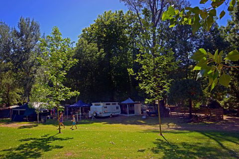 Ardern's Caravan Park, Myrtleford - Accommodation in Brisbane 0