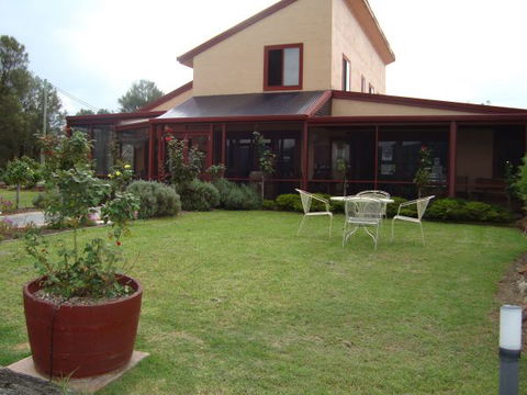 Nightingale Wines Luxury Villas - Accommodation in Brisbane 0