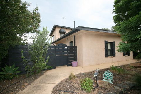 LJ Hooker Goolwa Holiday Rentals - 42 Underwood Avenue, Goolwa Beach - Accommodation in Brisbane 24
