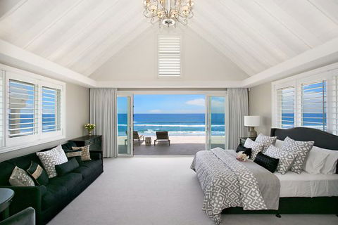 Oceans 74 - An Elite Holiday Home - Accommodation in Brisbane 12