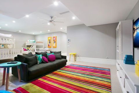 Oceans 74 - An Elite Holiday Home - Accommodation in Brisbane 16