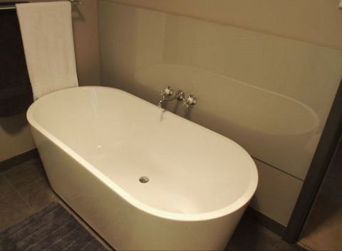 North East Stays - Accommodation in Brisbane 7