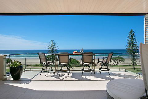 Oceans 74 - An Elite Holiday Home - Accommodation in Brisbane 31