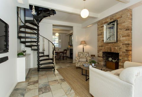 The Essence Of Paddington Living - Accommodation in Brisbane 0