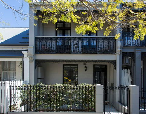 The Essence Of Paddington Living - Accommodation in Brisbane 7