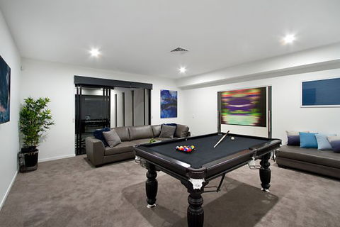 Oceans 74 - An Elite Holiday Home - Accommodation in Brisbane 24