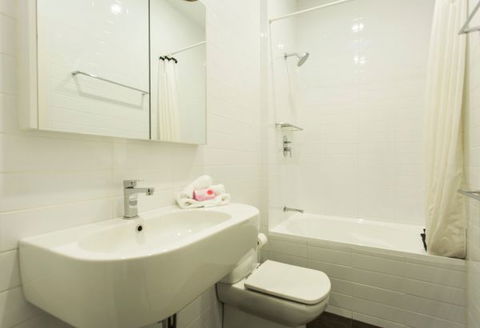 The Essence Of Paddington Living - Accommodation in Brisbane 22