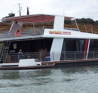 Takeme2 Houseboat - Accommodation in Brisbane