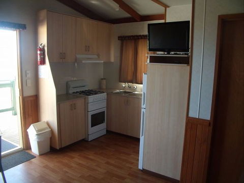 Elliston Waterloo Bay Tourist Park - Accommodation in Brisbane 6