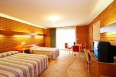 Crystal Fountain Motel - Accommodation in Brisbane 1