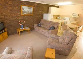 Carn Court Holiday Apartments - Accommodation in Brisbane 1