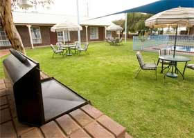 Carn Court Holiday Apartments - Accommodation in Brisbane 3
