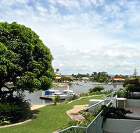 Runaway Cove Luxury Apartments - Accommodation in Brisbane